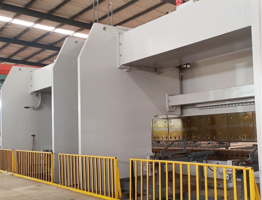 2xWE67K-1200/8000 CNC Press Brake in Tandem